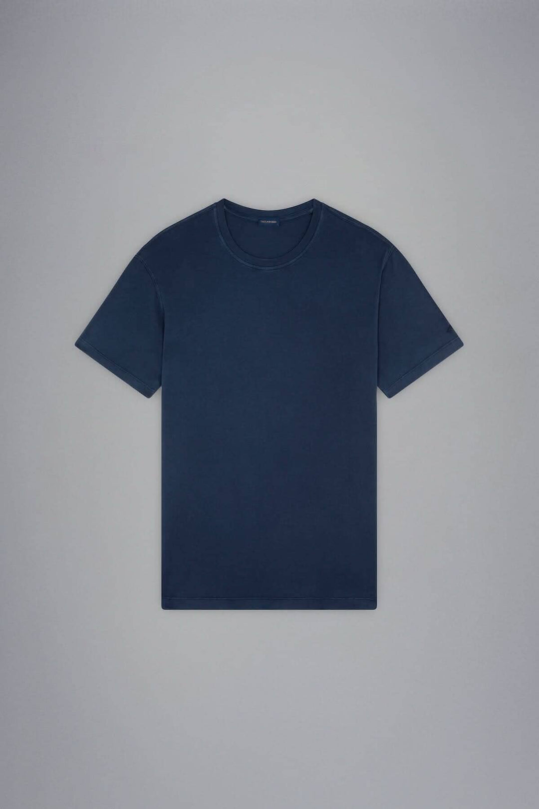 T-shirt en coton brossé bleu marine, col rond, coupe classique pour un look décontracté et élégant.