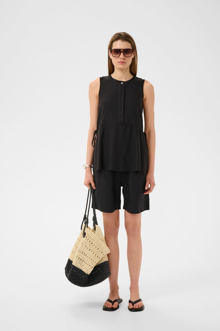 Vue de face sac à mains paille beige Inwear détails tressés femme - Valérie Simon