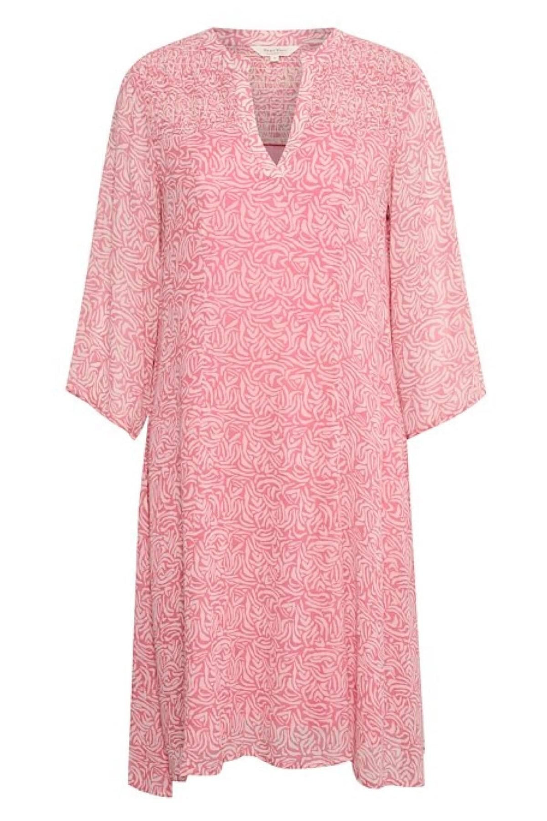 Robe fleurie Elka en rose avec des motifs élégants, idéale pour toutes les occasions.