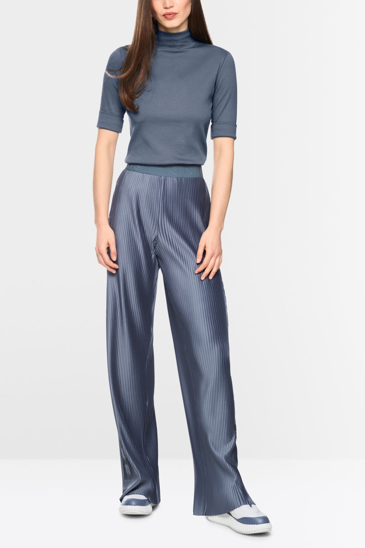 3/4-Sleeve Turtleneck Top