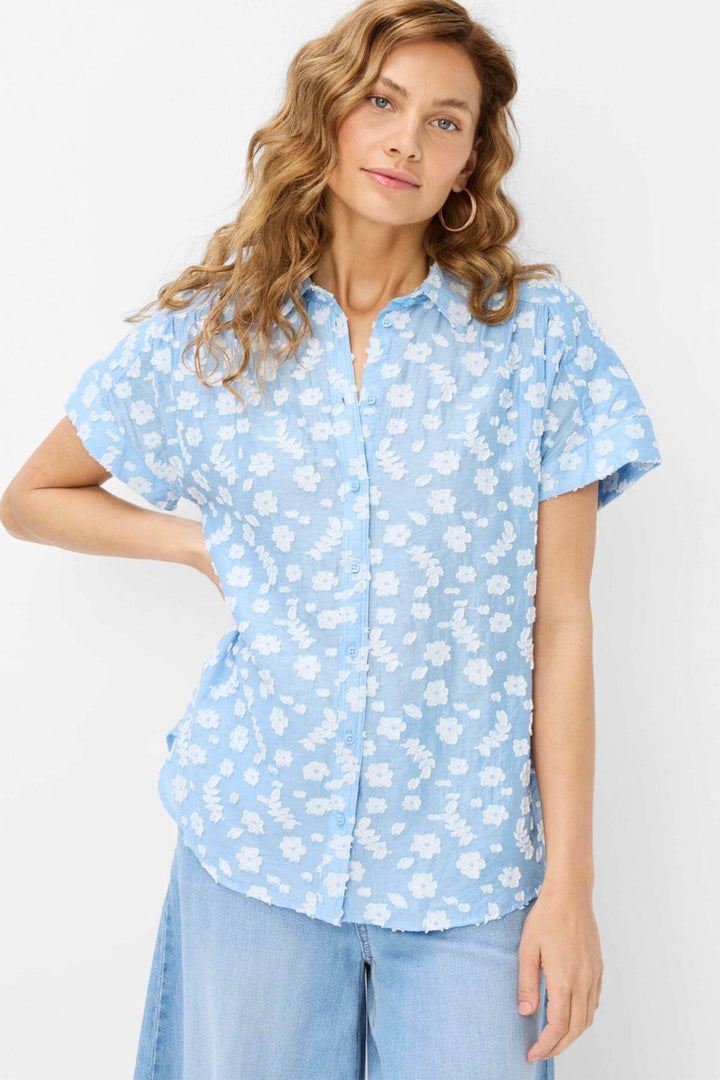 Blouse VIV broderie florale bleue à motifs floraux, style oversize et léger, idéale pour l&
