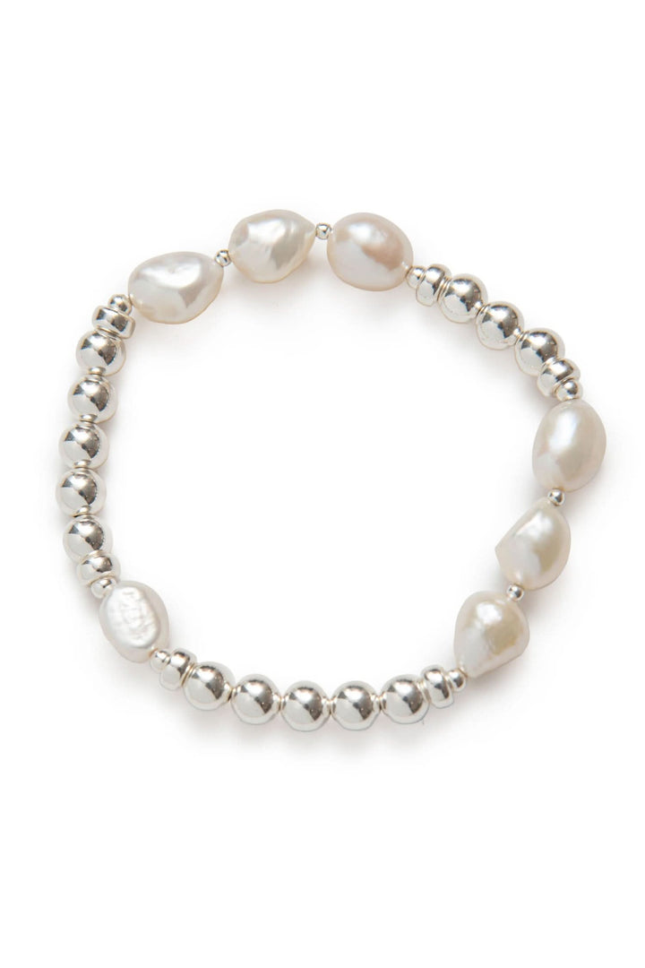 Bracelet Be Regal avec perles d'eau douce et argent sterling, élégant et moderne, de la collection Not So Quiet.