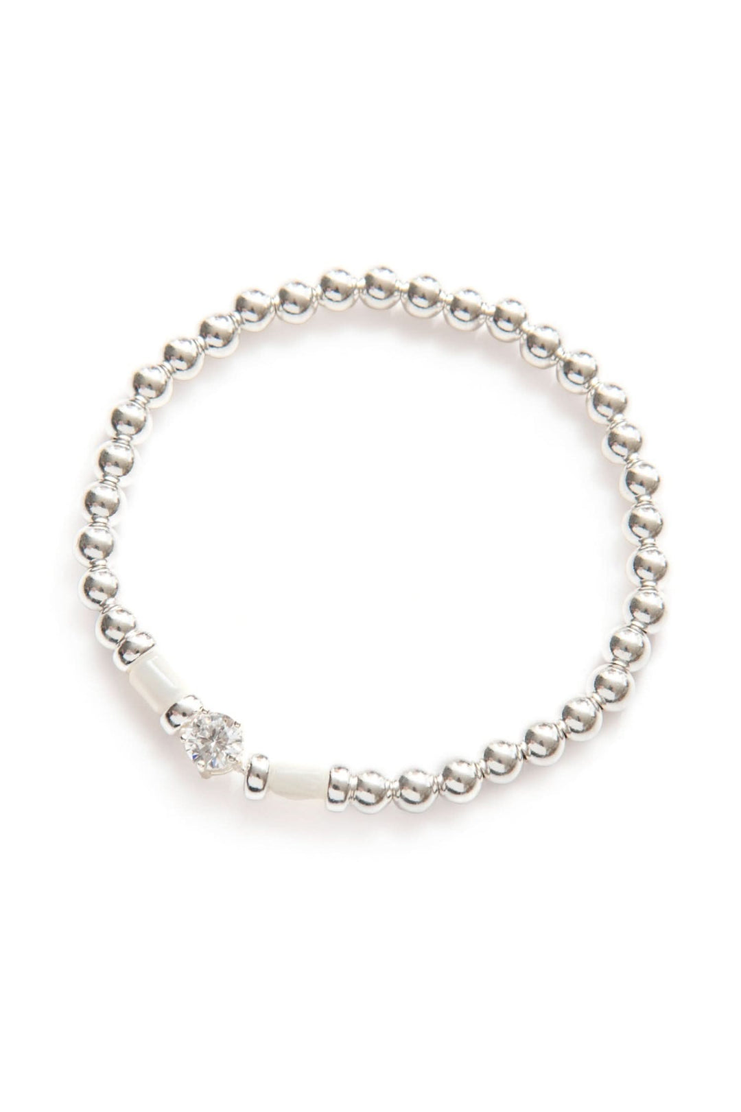 Bracelet en argent Be Iconic avec détails en nacre et breloque en zirconium, élégant et raffiné.