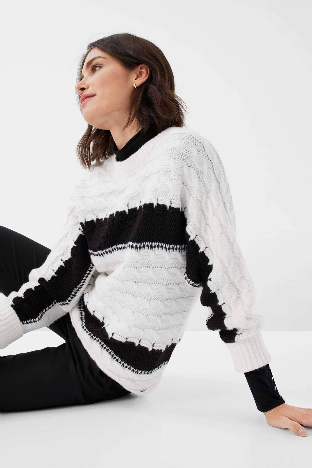 Pull en tricot Liv pour femme, style décontracté, col ras du cou, motif torsadé, hiver tendance.