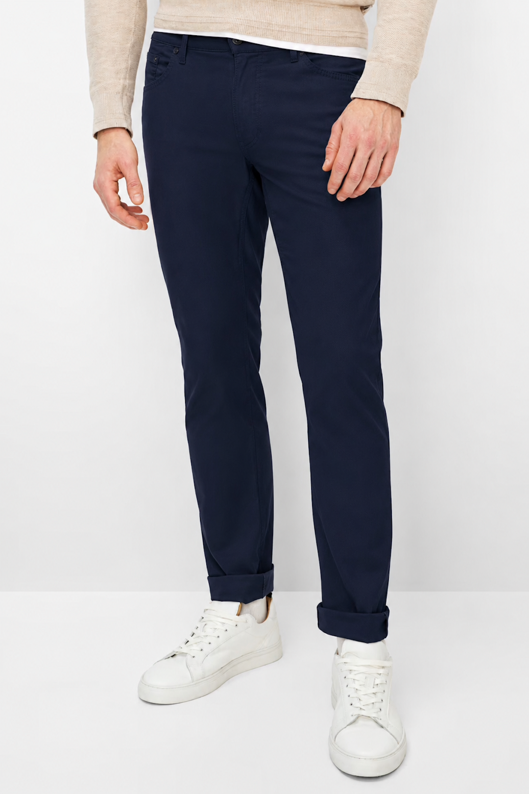 Fitted ankle-length pants