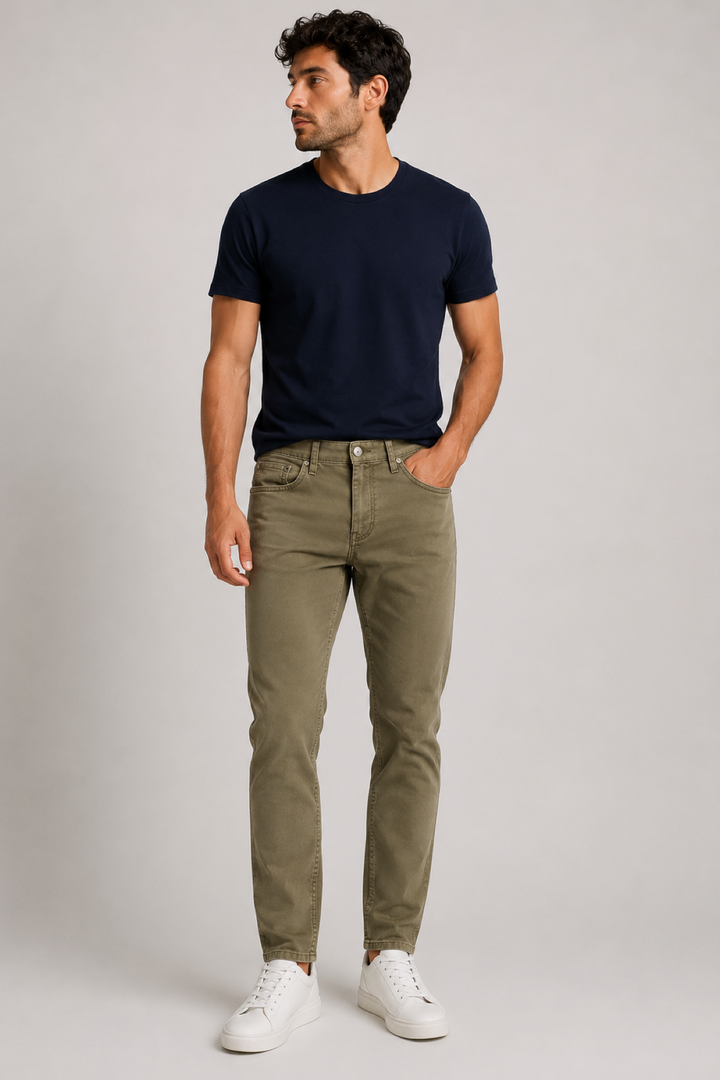 Stretch-fit pants