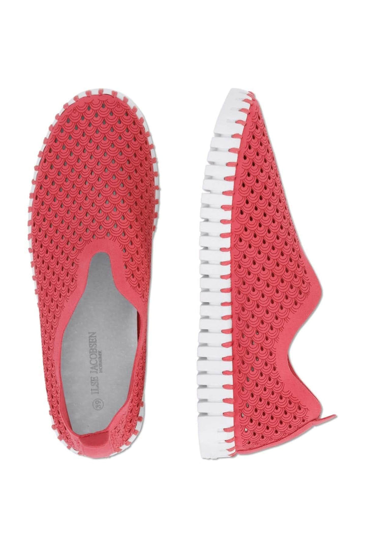 Chaussures tulipe légères Ilse Jacobsen en microfibre recyclée, couleur corail, semelle extérieure en fil recyclé.
