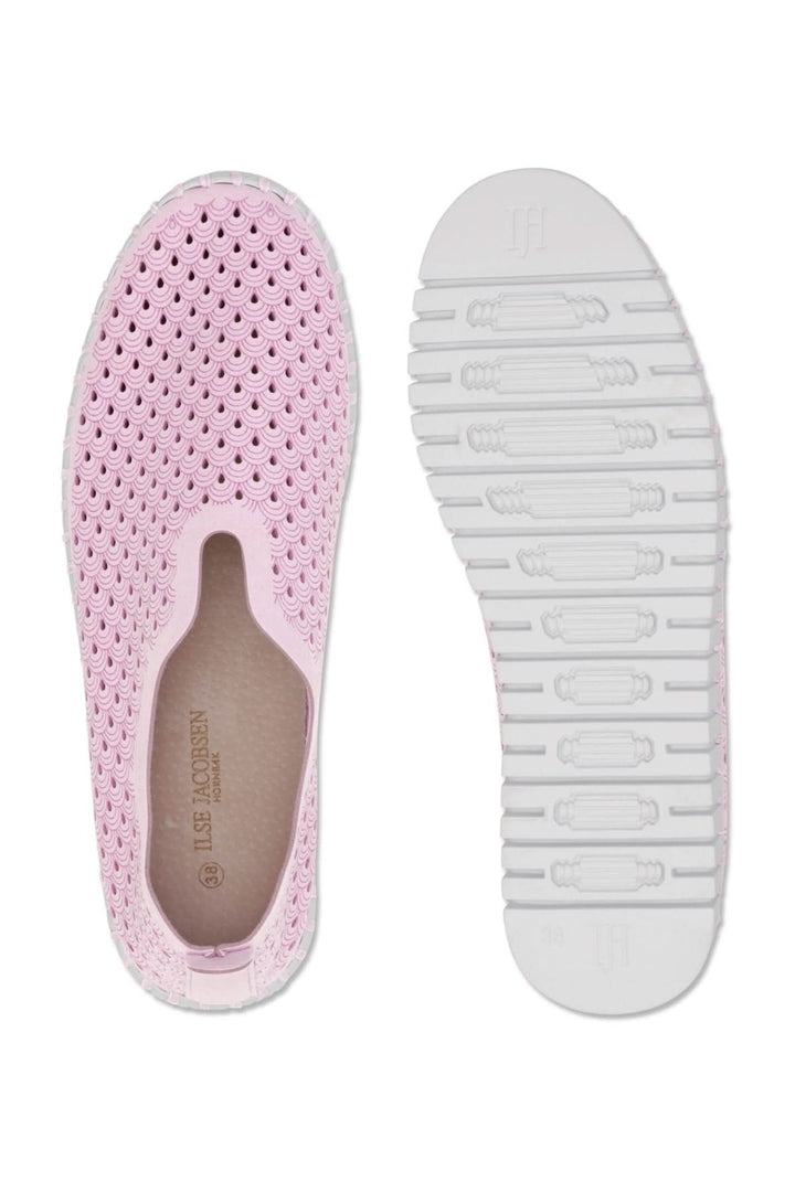 Chaussures tulipe légères Ilse Jacobsen en microfibre rose avec semelle extérieure blanche, design découpé au laser.