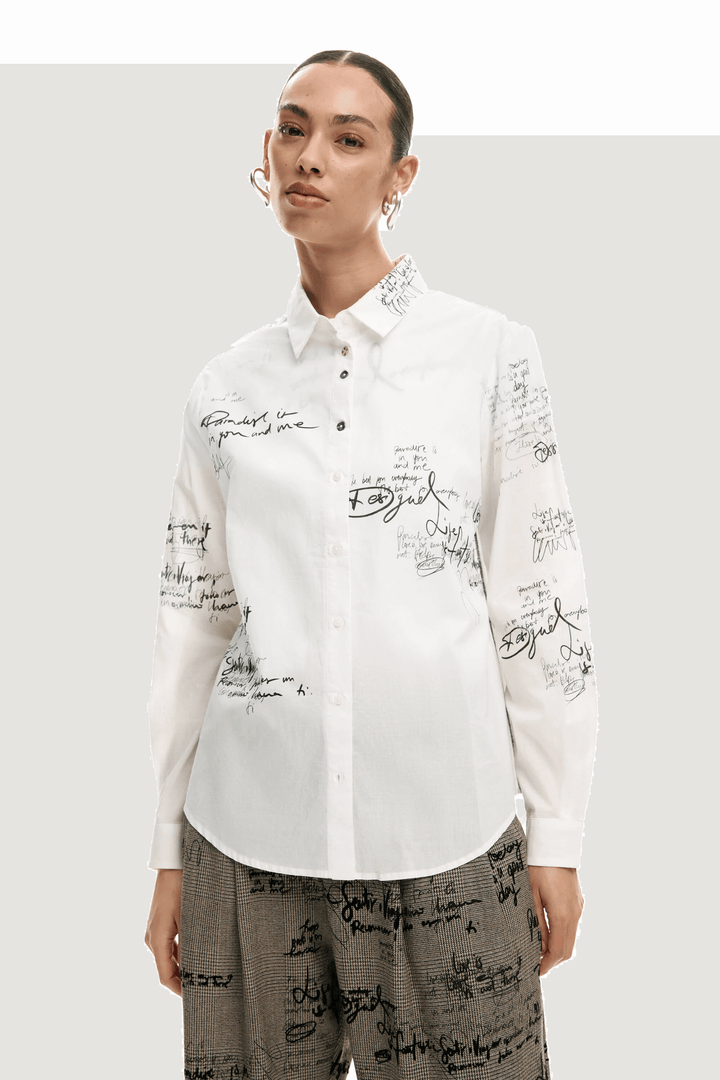 Chemise à manches longues Paradise avec inscriptions graphiques, coupe droite, pour un look moderne et créatif en superposition ou seule.