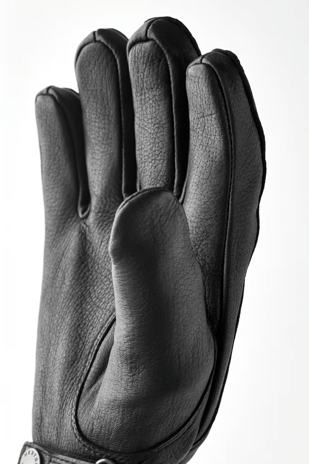 Gants en cuir Burensvik pour homme, offrant chaleur et confort lors des journées froides.