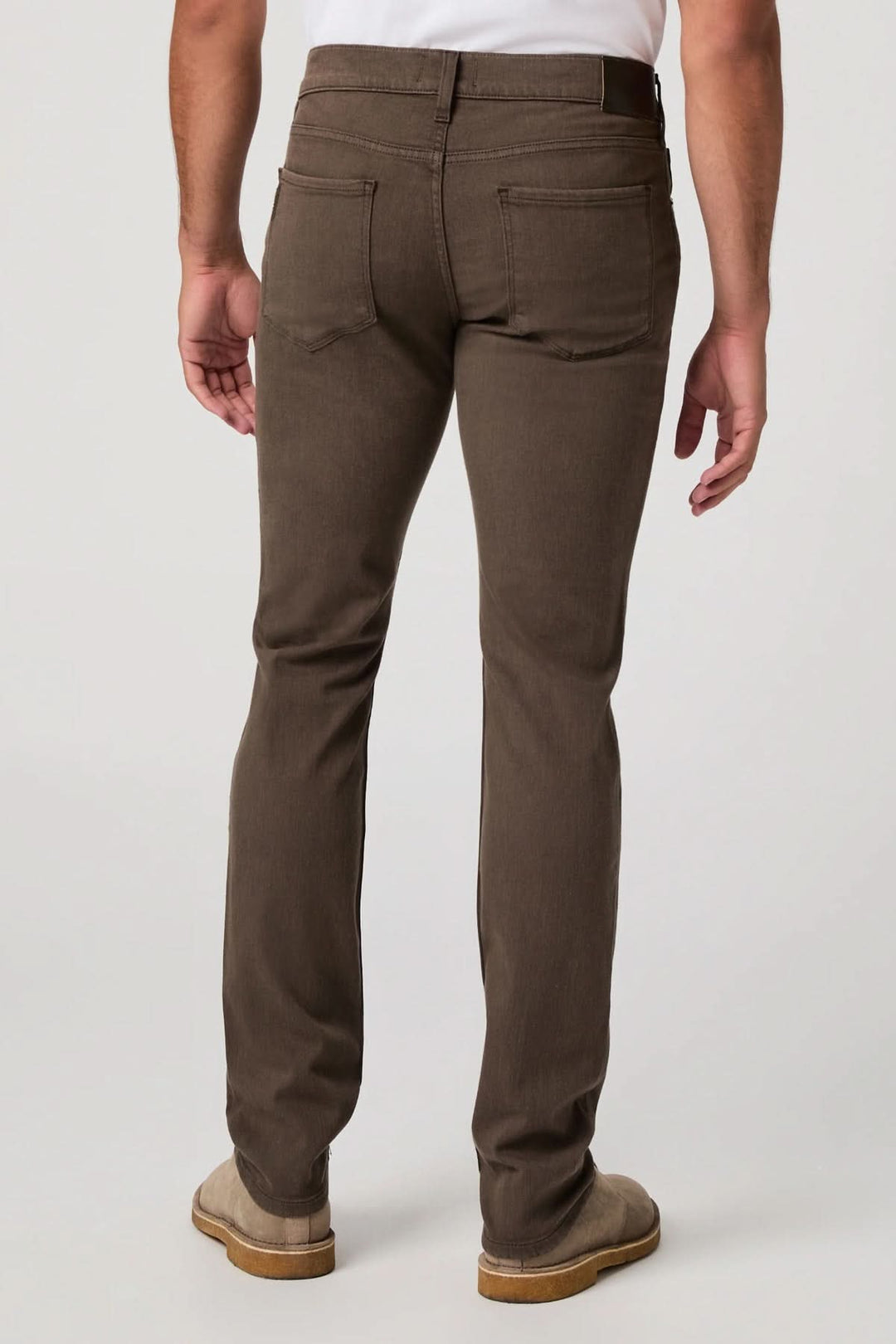 Jean de coton Coupe Lennox, slim fit bruns pour homme, vue arrière, démontrant la coupe ajustée et la teinte élégante en denim pigmenté.