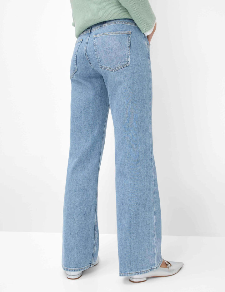 Jean palazzo modèle MAINE, taille haute et coupe évasée, en denim Heritage, tendance et élégant.
