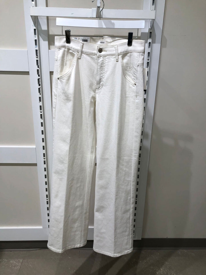 Jeans palazzo Maine blancs avec taille haute et coupe évasée, tendance et élégant.