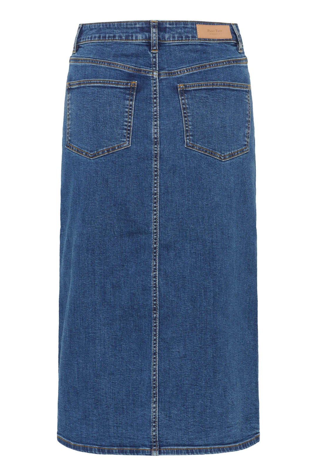 Jupe Dillin en denim bleu avec coupe midi, poches arrière et fente frontale pour un style moderne et décontracté.