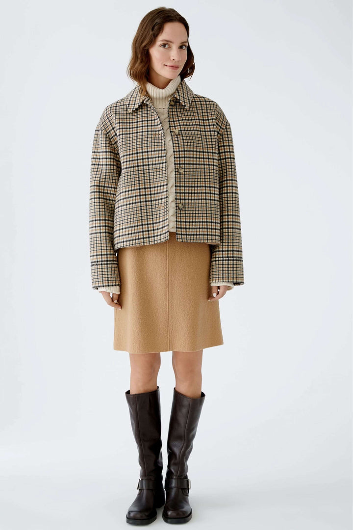 Short wool skirt, high waist