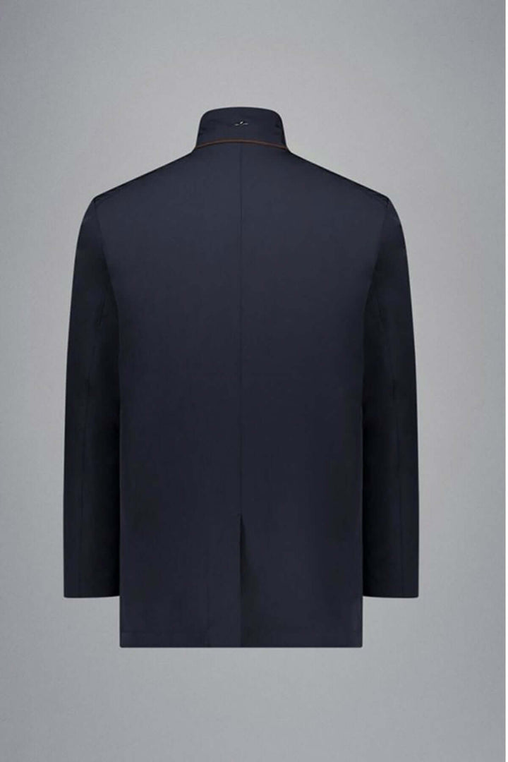 Manteau imperméable Typhoon® RE-4x4 Stretch à capuchon amovible vu de dos, élégant et adapté aux intempéries.