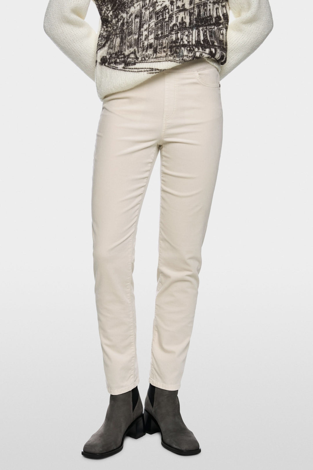 Pantalon Siena à taille élastique en coton extensible, coupe ajustée, élégant et confortable pour usage quotidien.