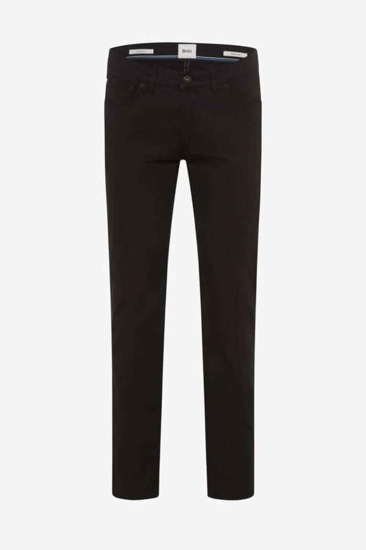 Pantalon cinq poches noir à la coupe moderne, tissu extensible pour un confort optimal au quotidien.