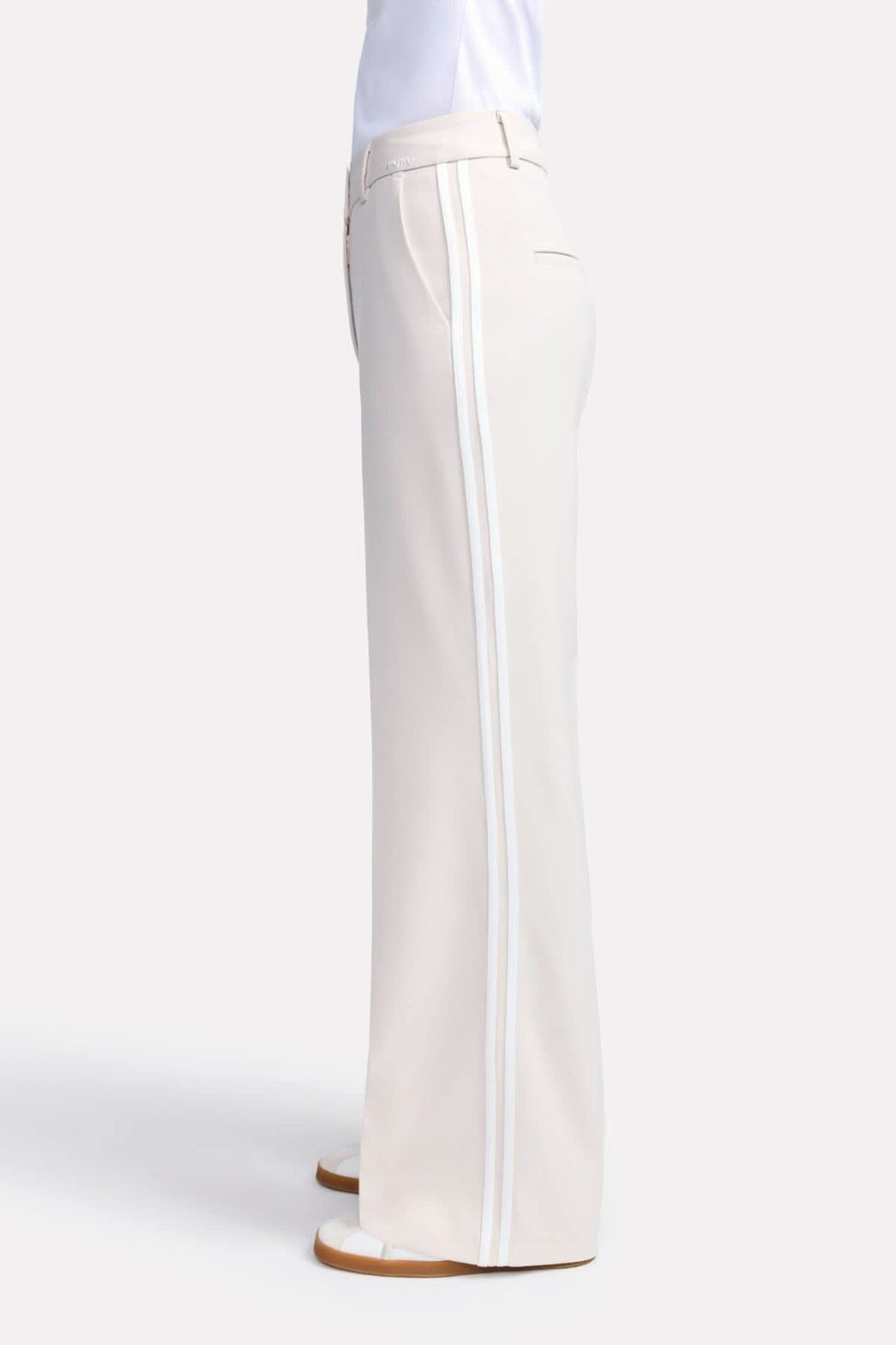 Pantalon classique Amelie à jambe large avec bandes contrastantes, offrant confort et élégance.
