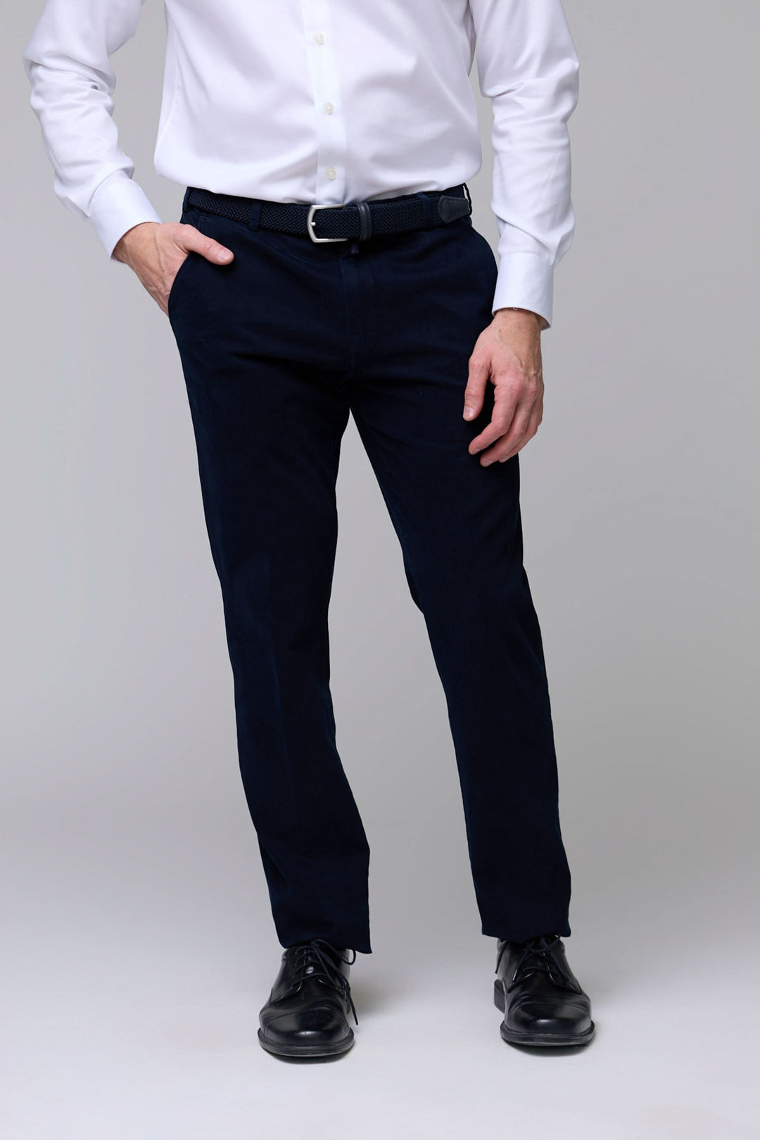 Pantalon en velours côtelé fin