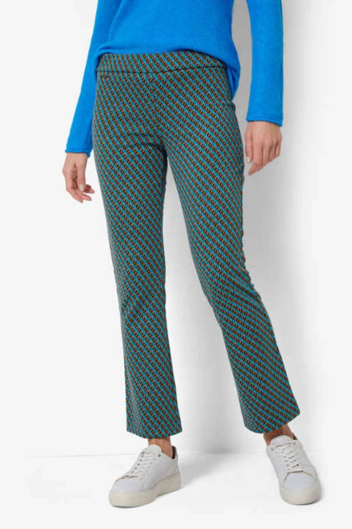 Pantalon imprimé Malou, skinny bootcut femme, style décontracté et tendance, idéal avec ceinture élastiquée.