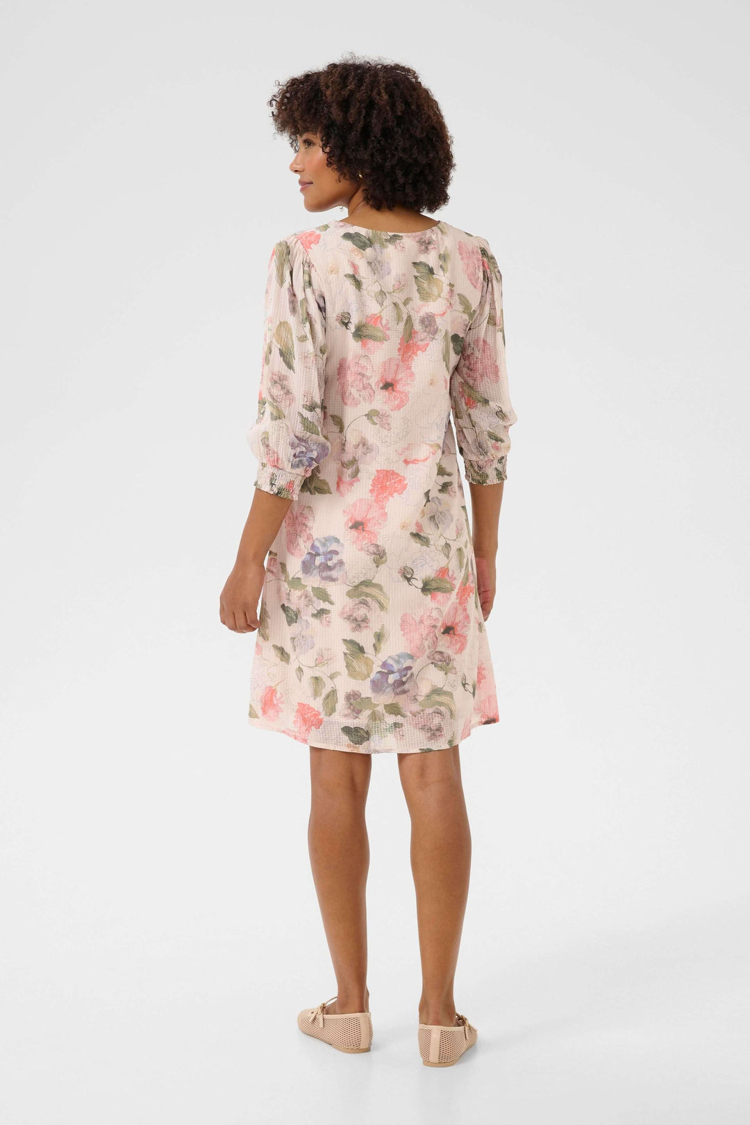 Robe Hailey à imprimé floral, col en V, manches longues, look bohème élégant, vue arrière.