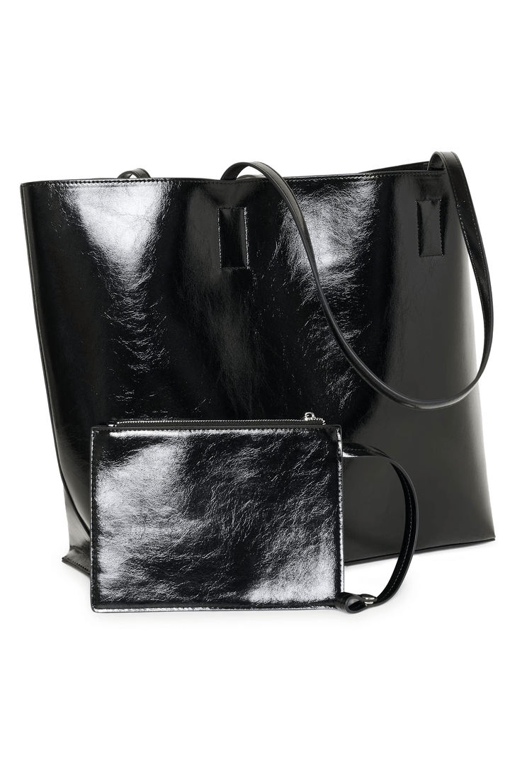 Sac Schila - grand cabas noir lustré avec pochette assortie amovible, idéal pour tenues de travail et looks décontractés.