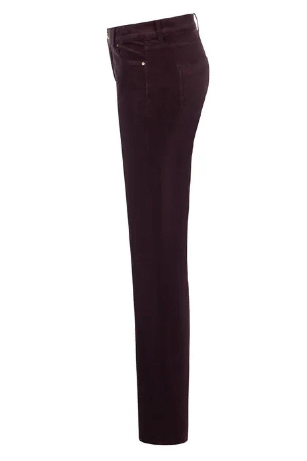 Jean à coupe évasée, couleur foncée, texture lisse, longueur classique, design à cinq poches.