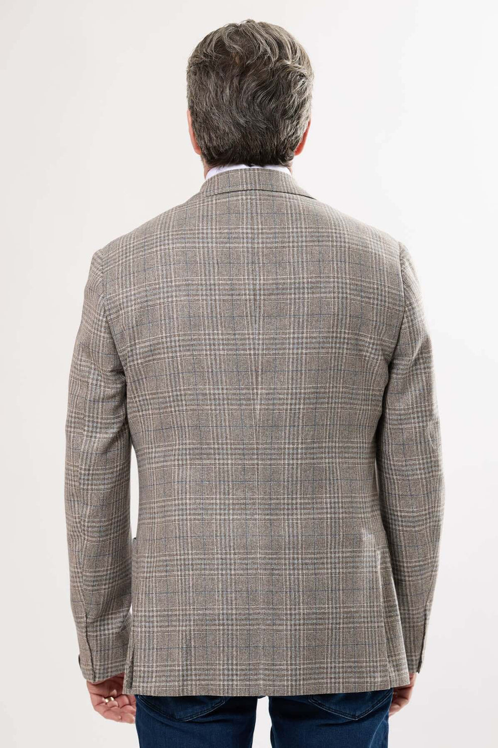 Veston à motif prince-de-galles, coupe semi-ajustée, vue arrière sur mannequin.