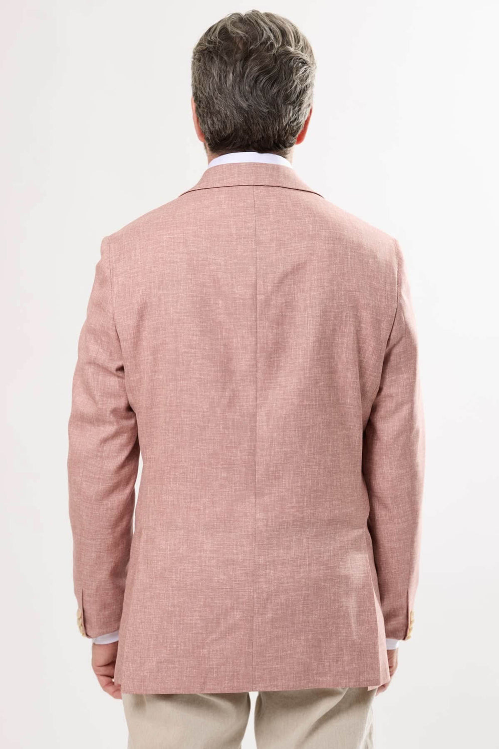 Veston texturé à coupe moderne, léger et élégant, vu de dos, parfait pour les occasions estivales.