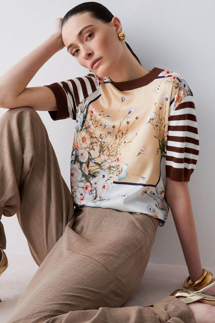 Chandail à manches courtes avec motifs contrastés