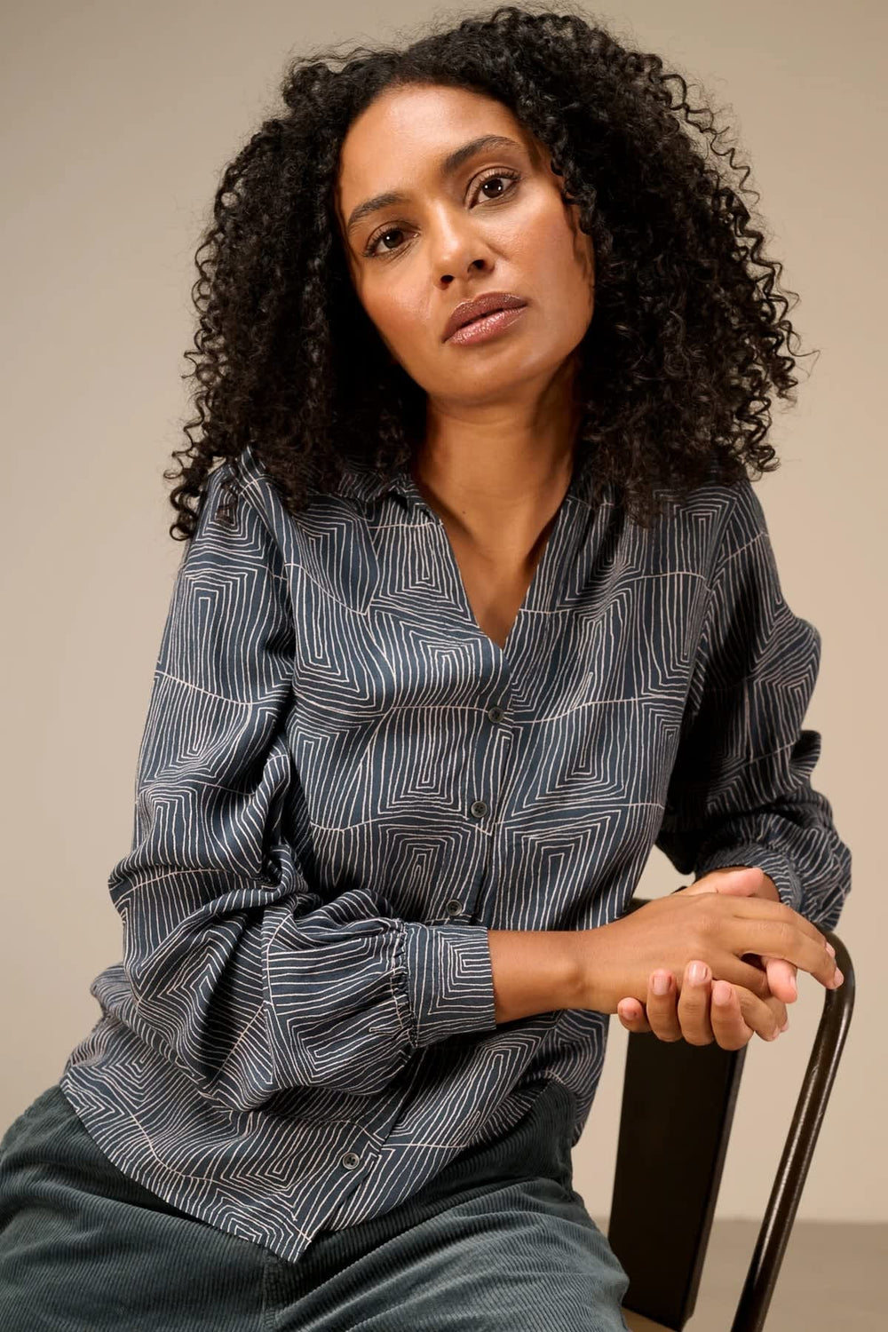 Front view of the Women's Nile printed fluid blouse with shirt collar