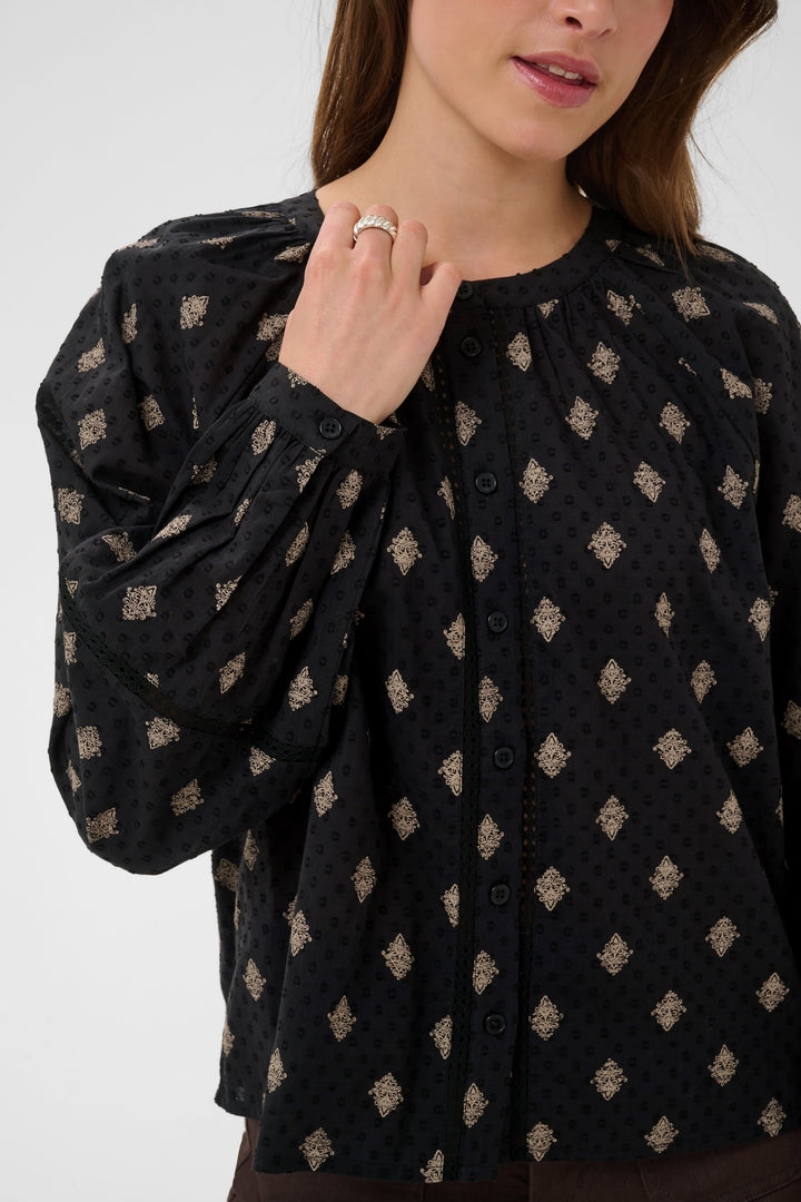 Front view of the Wila printed blouse with puff sleeves in multicolored Kaffe print - Valérie Simon