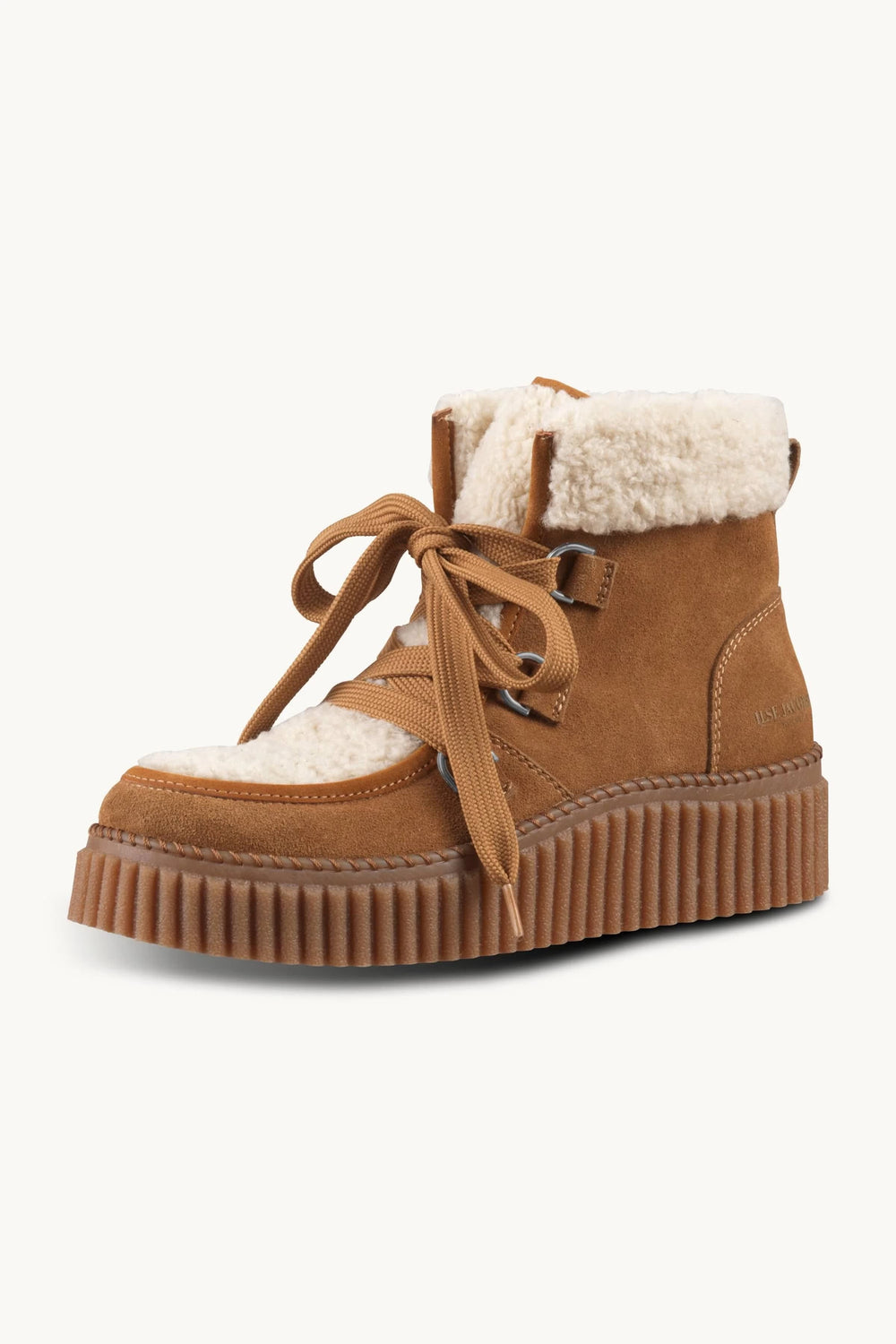 Women's lace-up winter boots with shearling-effect lining, side view, Ilse Jacobsen
