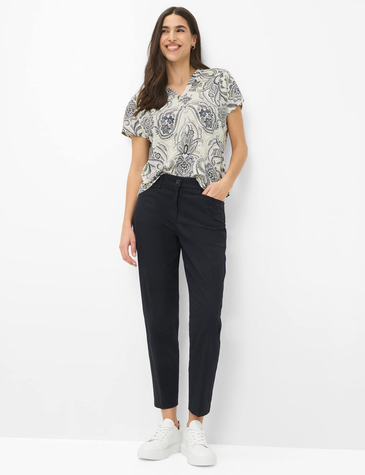 Short-sleeved printed blouse