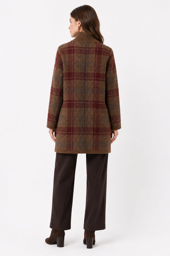 Gray checkered cape, side view, with a stand-up collar Repeat Cashmere for women - Valérie Simon