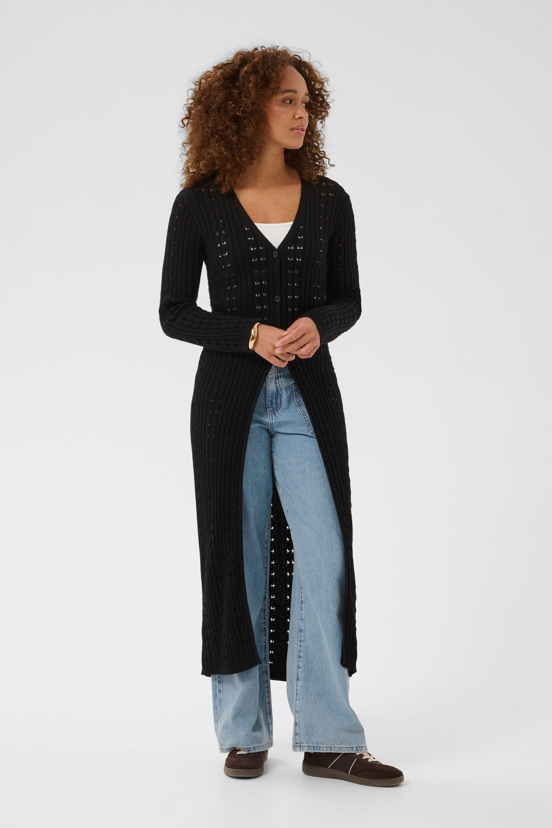 Close-up of the Kaffe Pinta Long Cream Openwork Knit Cardigan for Women - Valérie Simon