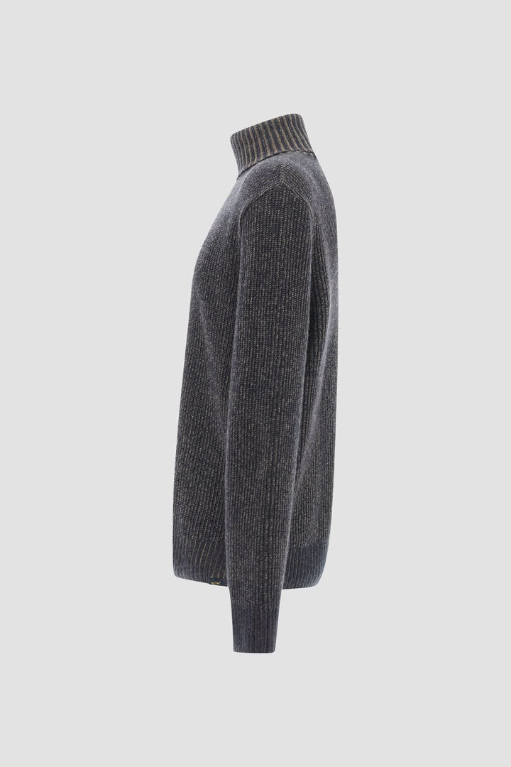 Front view of a dark gray Paul and Shark men&