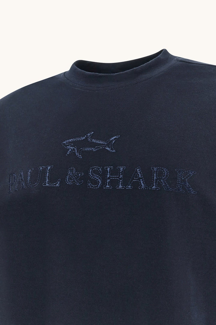 Front view of the Paul and Shark men&