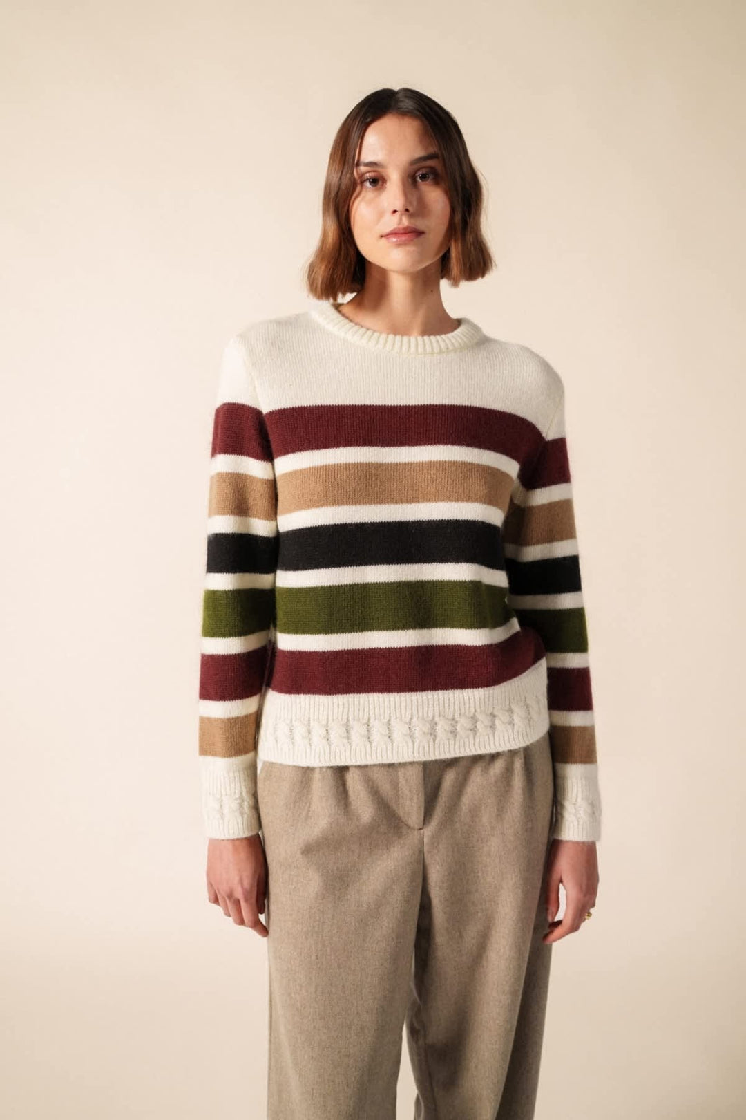 Front view of the Saint James Andorra women&