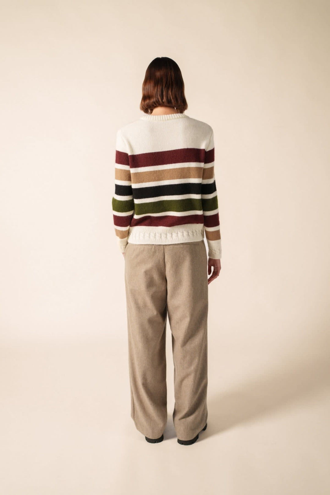 Side view of the Saint James Andorra women&