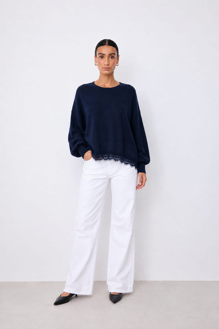 Front view of the women&