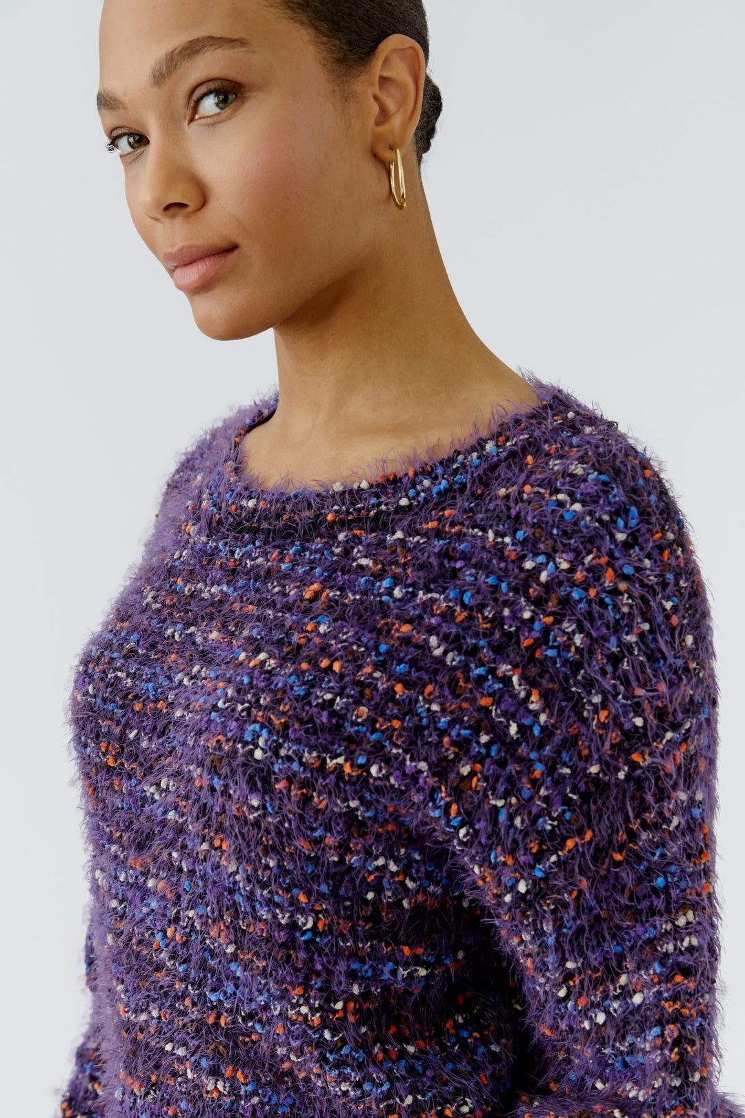 Vue portée chandail multicolore avec motif texturé pour femme Oui - Valérie Simon