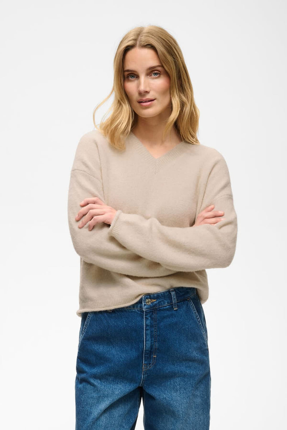 Vue de face chandail en tricot Chanilla pour femme beige texturé - Valérie Simon