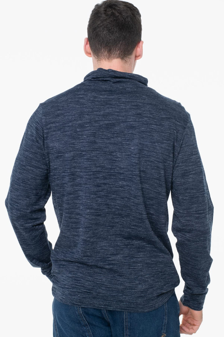 Vue de côté chandail à col cheminée Tom Tailor pour homme gris motifs fins - Valérie Simon