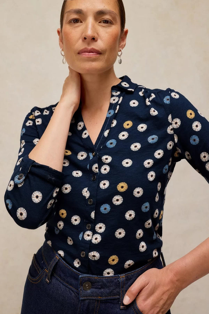 Front view of Annie printed shirt White Stuff with floral patterns for women - Valérie Simon