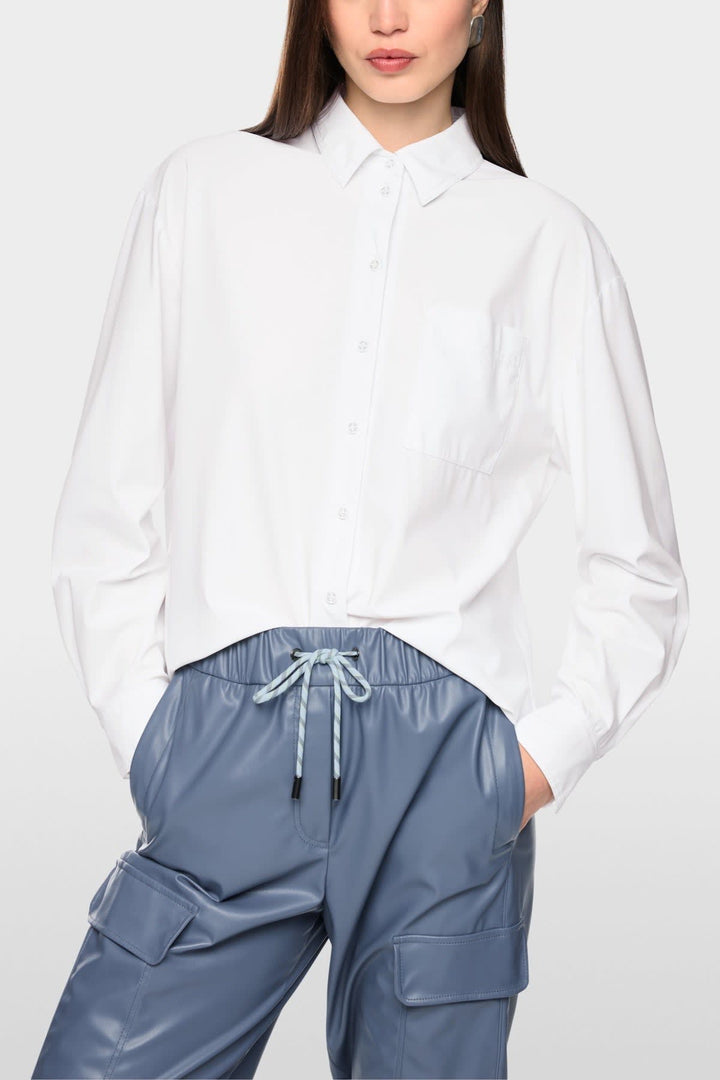 Front view of a classic white Marc Cain women&