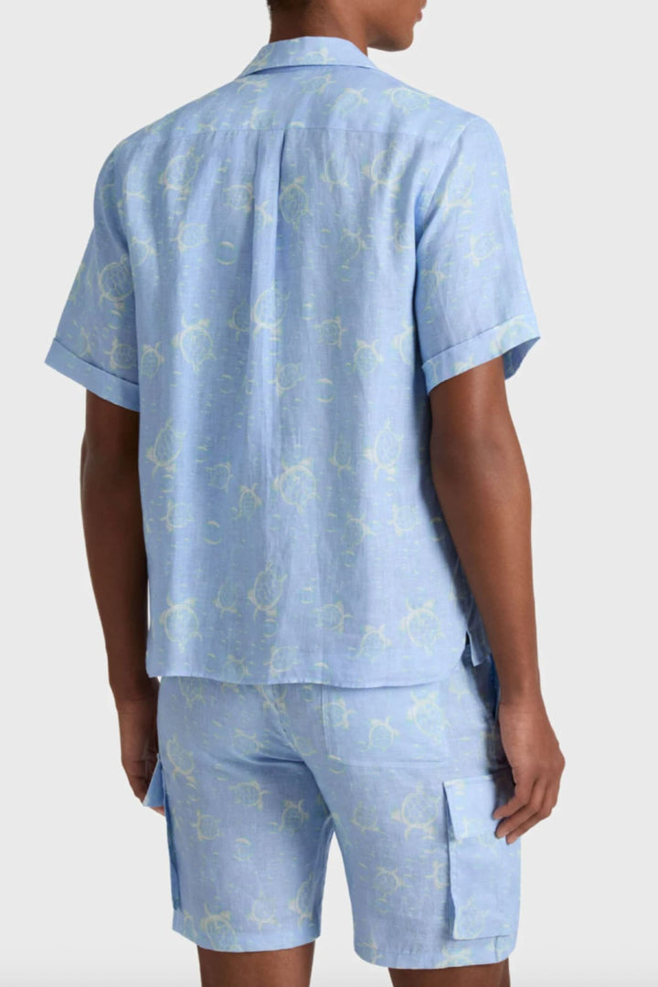 Front view of the Vilebrequin white and blue men&