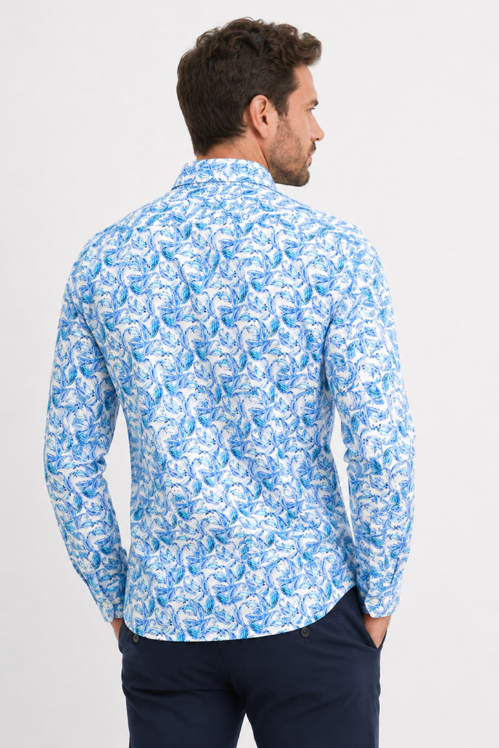 Vue de face chemise sport imprimé artistique Paul and Shark pour homme multicolore - Valérie Simon