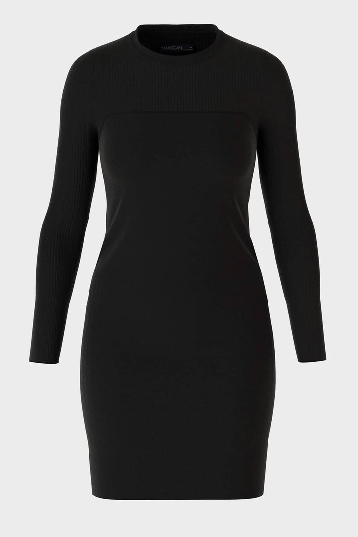 Robe sportive noire 'Rethink Together' avec empiècements en maille côtelée et encolure ronde.